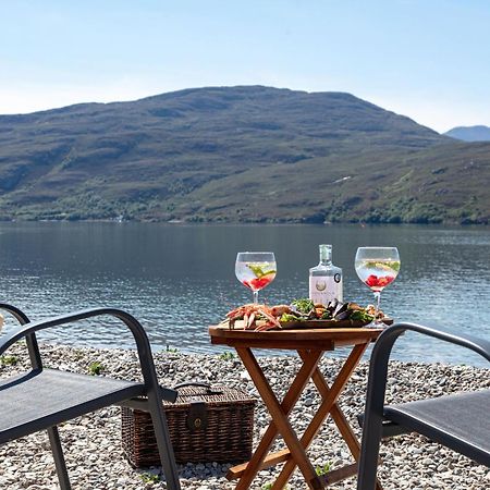 The Wreck - Lochside Cottage Dog Friendly Ullapool Bagian luar foto